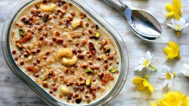 Eid al-Fitr 2021 Dessert Recipes: From Sheer Khurma to Shahi Tukda, Here Are 5 Sweet Dishes You Can Prepare to Celebrate This Muslim Festival (Watch Videos)