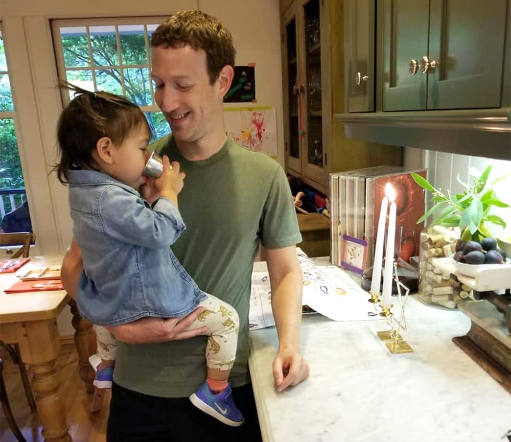 Mark Zuckerberg Birthday Special: These Family Pictures of Facebook CEO ...