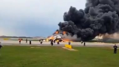 Russian Plane Crash: 41 Dead After Passenger Aircraft on Fire Makes Emergency Crash-Landing at Moscow’s Sheremetyevo Airport