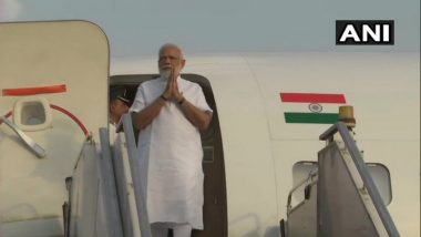 Narendra Modi Arrives in Ahmedabad, to Be Felicitated at BJP Office