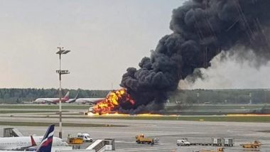 Sukhoi Passenger Plane on Fire in Russia Makes Emergency Landing in Moscow Due to Blaze on Board