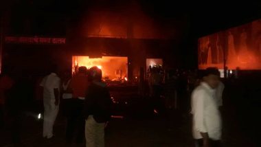 Pune Fire: Five Workers Dead After Blaze Engulfs Cloth Godown in Uruli Devachi Village