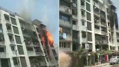 Mumbai Fire: Blaze Engulfs 4th Floor of Sarita Building at Mazil Masjid Chowk in Andheri's Yari Road, Two Injured