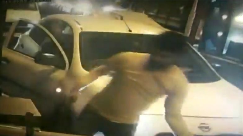 Toll Plaza Violence in Haryana: Man Brandishes Pistol at Booth in Gurugram, Passes Without Paying Toll Tax; Watch Video