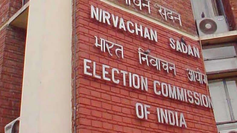 West Bengal Assembly Elections 2021: Election Commission Bans Entry of Political Leaders in Cooch Behar for 72 Hours After Firing Incident