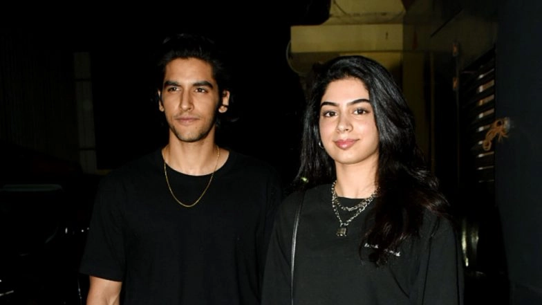 Khushi Kapoor Arrives with Model Ansh Duggal as Her Date for Student of the Year 2 Screening &ndash; Watch Video