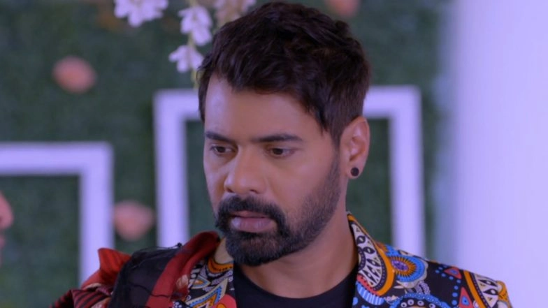 Kumkum Bhagya July 16, 2019 Written Update Full Episode: Abhi Goes Behind Bars Trying to Get Prachi out of the Jail, Will Pragya Come to his Rescue?
