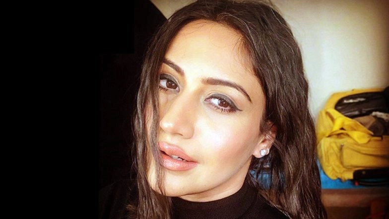Ishqbaaaz Actress Surbhi Chandna’s Latest Instagram Selfie Will Brighten Up Your Day (View Pic)