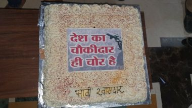 Anand Paranjpe, Congress-NCP Thane Candidate, Celebrates Birthday With ‘Desh Ka Chowkidar Hi Chor Hai’ Cake; Watch Video
