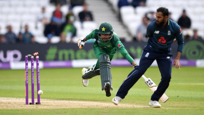 Adil Rashid Pulls Off Superb No-Look Run-Out to Dismiss Pakistan’s Babar Azam, Watch Video