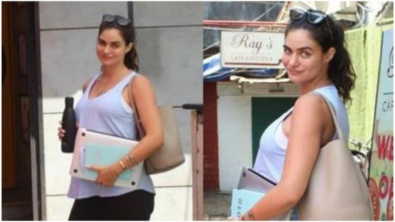 Arjun Rampal’s Girlfriend Gabriella Demetriades Steps Out Flaunting Her Baby Bump - View Pic