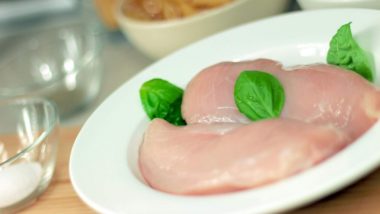 Don’t Rinse Raw Chicken Before Cooking, Says CDC; To Wash or Not to Wash, Questions the Internet