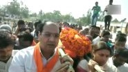 Smriti Irani Lends Shoulder to Late BJP Worker Surendra Singh's Body For Cremation; Watch Video