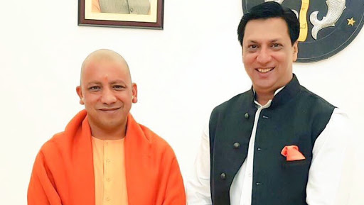 Filmmaker Madhur Bhandarkar Shares a Pic With Uttar Pradesh CM Yogi Adityanath on His 47th Birthday