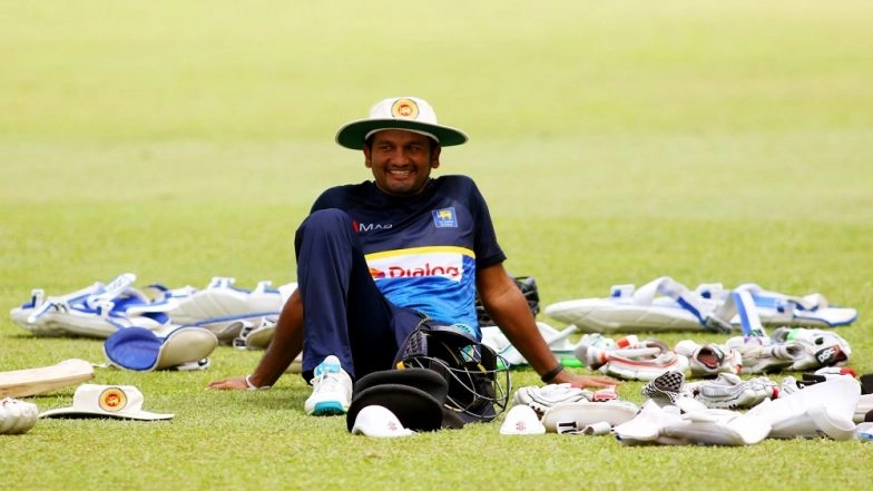 ICC Cricket World Cup 2019: Sri Lanka Skipper Dimuth Karunaratne Blame Middle-Order for Loss Against Australia