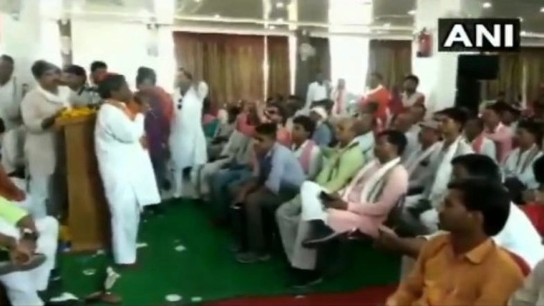 Ramratan Kushwaha, BJP Lalitpur MLA, Makes Controversial Statement, Says ‘If Our Workers Don’t Get Respect From Govt Employees, Then Hit Them With Shoes’