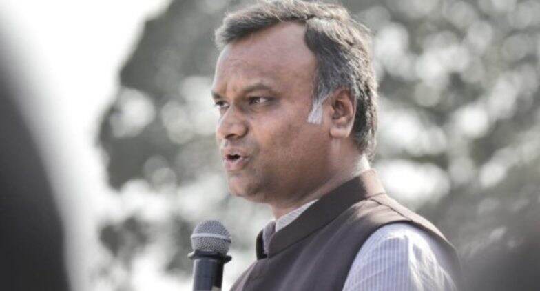 Priyank Kharge Takes Jibe at Home Minister Amit Shah, Yeddyurappa Hits Back Priyank Kharge Takes Jibe at Home Minister Amit Shah, Yeddyurappa Hits Back
