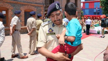 Jammu and Kashmir: Senior Police Officer Breaks Down Carrying Son of Martyred Inspector Arshad Khan