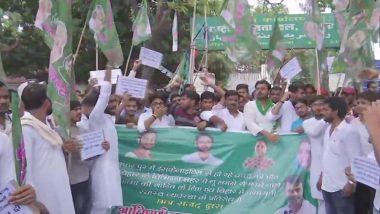 Encephalitis Outbreak in Bihar: RJD Student Wing Protests Against State Govt, Demands Resignation of Health Minister