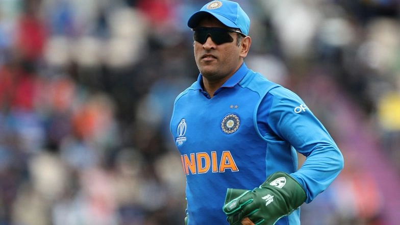 MS Dhoni's Secret For Accuracy Behind the Stumps Revealed by R Sridhar Ahead of IND vs AFG CWC 2019