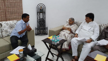 Delhi: Sheila Dikshit Meets Arvind Kejriwal Demands 6-Month Waiver for Power Consumers