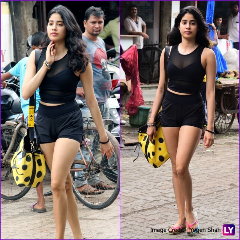 Can you guess the price of Janhvi Kapoor's SpongeBob bag? - Times of India