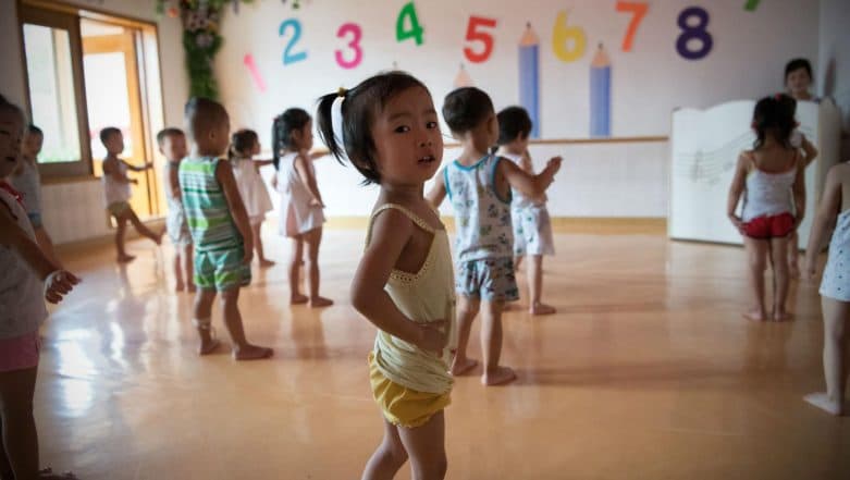 Children's Behaviour in Kindergarten Linked to Earnings in Adulthood Children's Behaviour in Kindergarten Linked to Earnings in Adulthood
