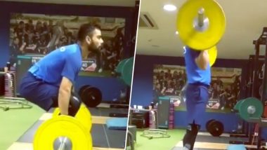 Virat Kohli Does Power Clean Exercise Ahead of India vs Pakistan CWC 2019 Match (Watch Workout Video)