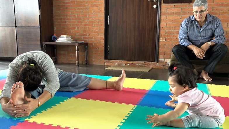 International Yoga Day 2019: Inaaya Naumi Kemmu Imitating Her Grandmother Is The Cutest Pic on the Internet Today!