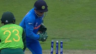 MS Dhoni Army Insignia Gloves Controversy: CoA Chief Vinod Rai Says We Will Go With the Norms Set by ICC