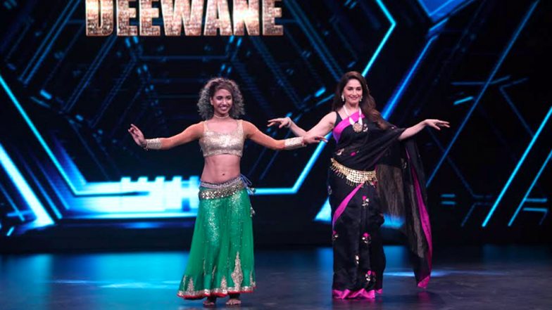 Madhuri Dixit Learns and Excels Belly Dance Moves on the Sets of Dance Deewane!