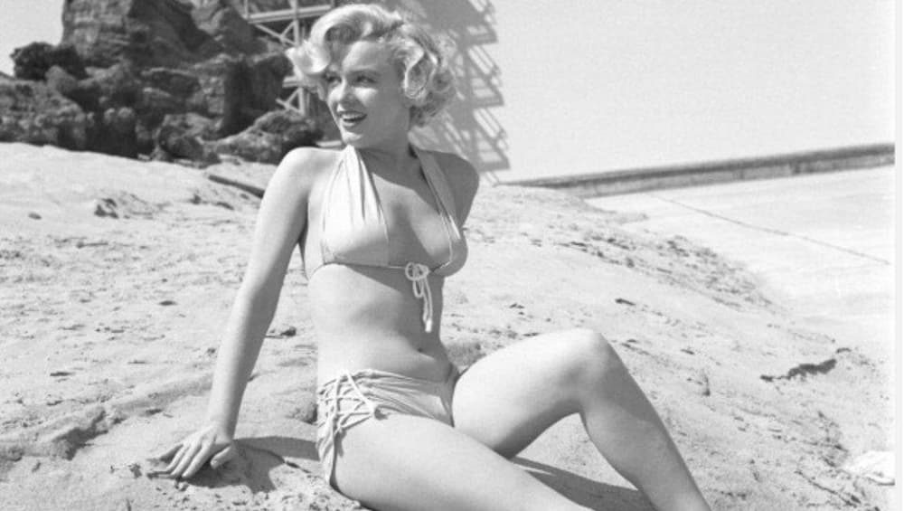 Marilyn Monroe's famed old picture.