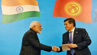 Kyrgyz President Sooronbay Jeenbekov Gifts Hat and Coat of His Country to Narendra Modi