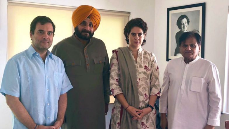 Navjot Singh Sidhu Says 'Post or No Post, Will Stand by Rahul Gandhi and Priyanka' Amid Congress Crisis in Punjab