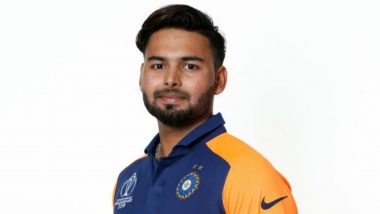 Rishabh Pant Makes His World Cup Debut During IND vs ENG, ICC CWC 2019 Match at Edgbaston, Fans React As Southpaw Replaces Vijay Shankar