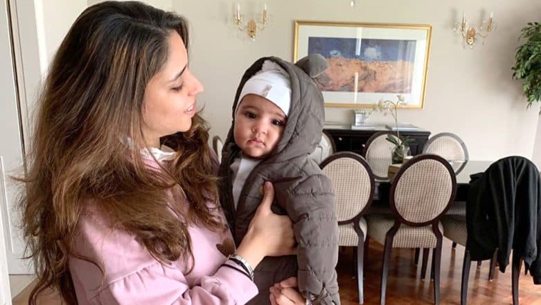 Rohit Sharma Shares an Adorable Pic of Daughter Samaira and Wife Ritika Sajdeh