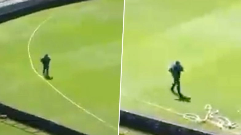 This Video of Sarfaraz Ahmed Running Alone at Lord’s Cricket Ground Goes Viral; Twitterati Hails PAK Captain's Dedication