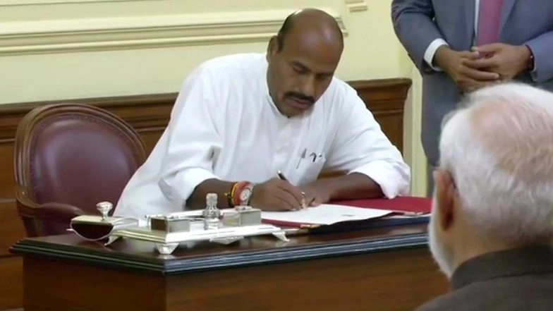 Virendra Kumar Takes Oath As the Protem Speaker of the 17th Lok Sabha
