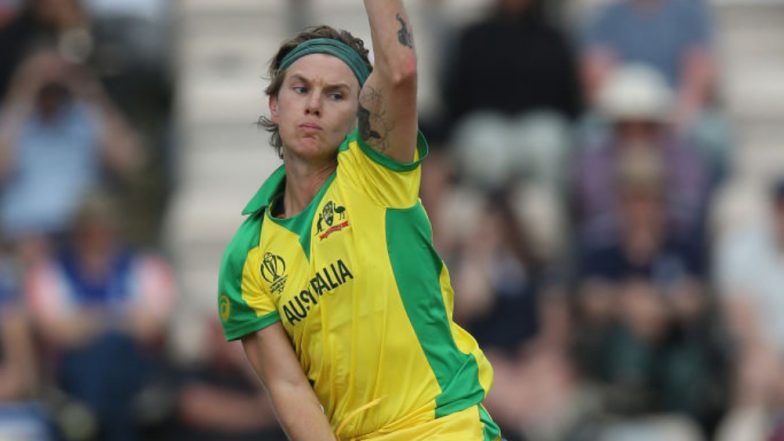 Adam Zampa Kept Sandpaper in Pocket While Bowling During IND vs AUS CWC 2019 Match? Twitterati Allege Spinner of Ball Tampering; Share Video Clips