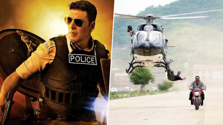 Sooryavanshi New Still: Akshay Kumar Pulls Off a Dangerous Helicopter Stunt and We Can’t Wait to Watch It on the Big Screen (View Pic)