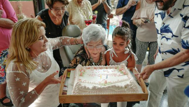 Cuban Woman Celebrates 102nd Birthday With Friends And Family, Aims to Live Till 120