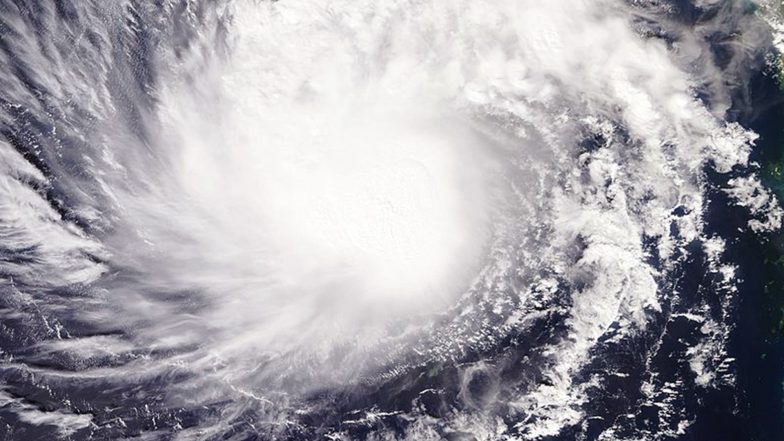 Cyclone Tauktae To Hit West Bengal This Week? Fake News and Video of Tauktae Cyclone Lashing Bay of Bengal Goes Viral on Social Media