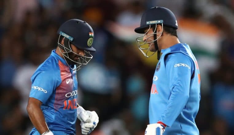 MS Dhoni Shares Wicket-Keeping Tips With Rishabh Pant