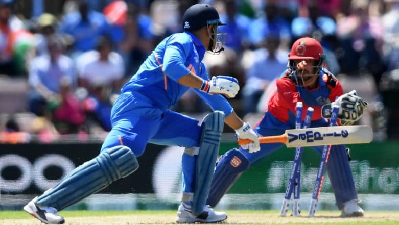 Dhoni Ka Sex Video - MS Dhoni Must Take Retirement, Twitterati Slam Wicket-Keeper Batsman for  Slow Innings During IND vs AFG CWC 2019 Match | ðŸ LatestLY