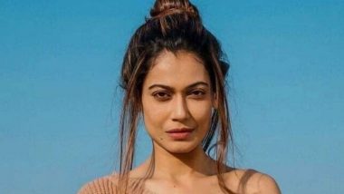 Payal Rohatgi Apologises after a Controversial Statement on Chatrapati Shivaji Results in Severe Political Backlash - Watch Video