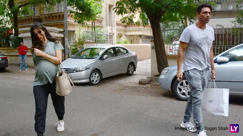 Arjun Rampal and His Pregnant Girlfriend Gabriella Demetriades Snapped Taking a Stroll in Bandra - See Pics