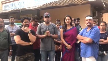 Ekta Kapoor's Production House ALTBalaji Attacked; Mahie Gill, Soham Shah and Team ‘Fixer’ Attacked by Four Goons (Watch Video)