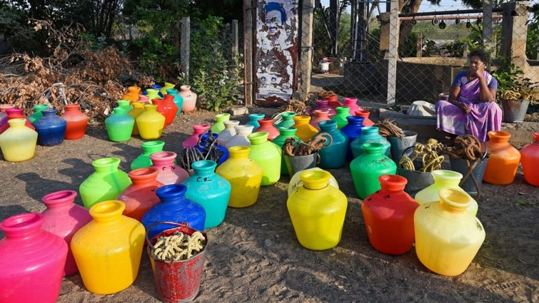 Water Crisis in Chennai: DMK President MK Stalin, Cadres Protest Against Tamil Nadu Govt