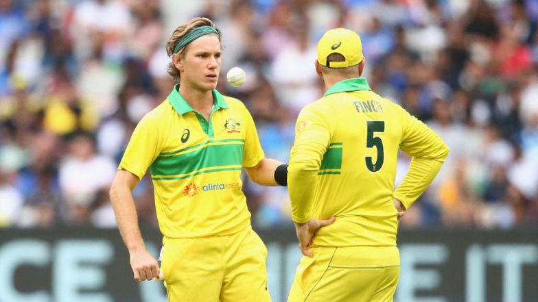 Hand Warmers Not Sandpaper! Aaron Finch Defends Adam Zampa After Indian Fans Accuse Spinner of Ball Tampering During IND vs AUS CWC 2019 Match