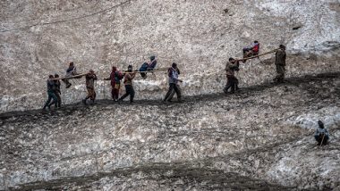 Amarnath Yatra 2019: 4417 Pilgrims Begin Journey From Baltal And Pahalgam Amid Tight Security